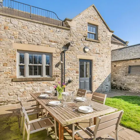 3 Bed In Middleham Oc-c30844 Holiday home *